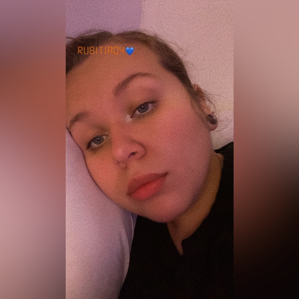 Meet your Posher, Dagnny aroni